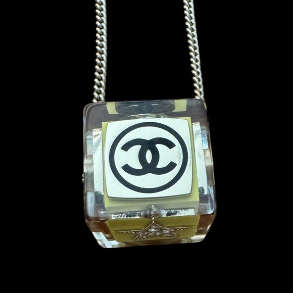 CHANEL Lucite Cube Pendant Necklace – CC Logo, “5” and Star Motifs - Picture 6 of 15